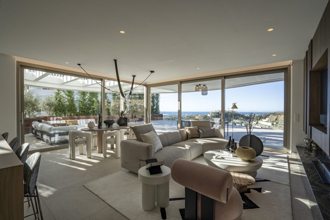 Apartment in Marbella, Andalusia, Spain 3 - 18125263