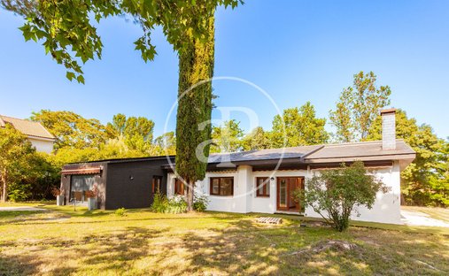 Villa in Villafranca del Castillo, Villanueva de la Canada, Comunidad de Madrid 1