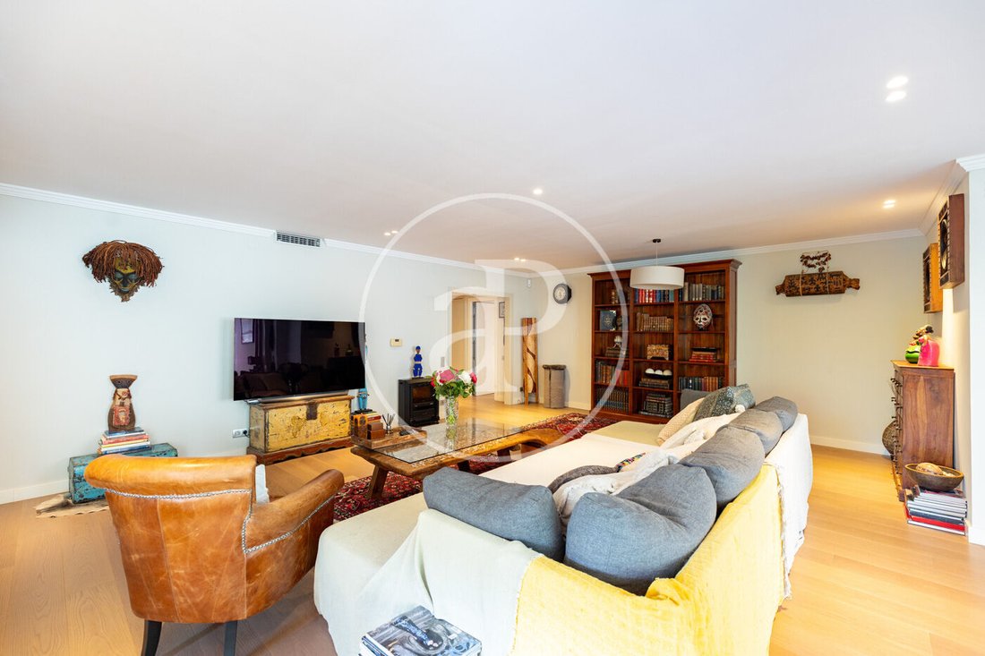 Apartment in Sarrià-Sant Gervasi, Barcelona, Spain 5 - 17476880