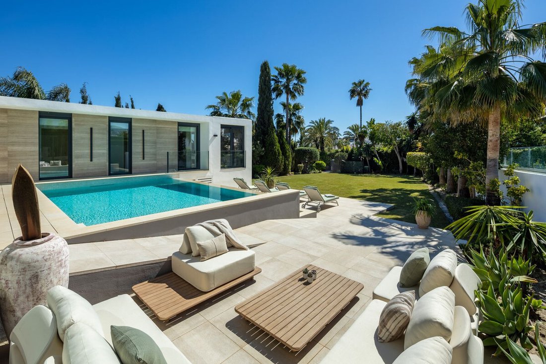 Villa in Nueva Andalucia, Marbella, Spain 3 - 18125348
