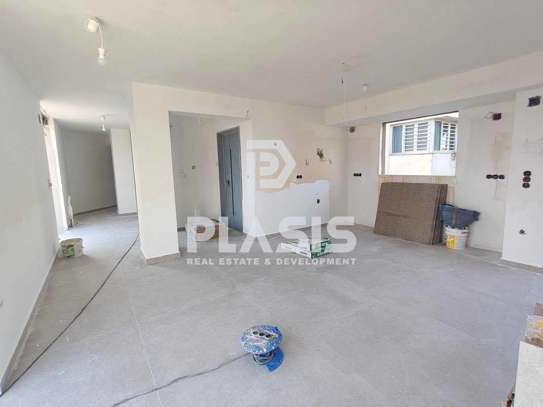 Apartment in South Athens, Attica, Greece 3 - 15327270