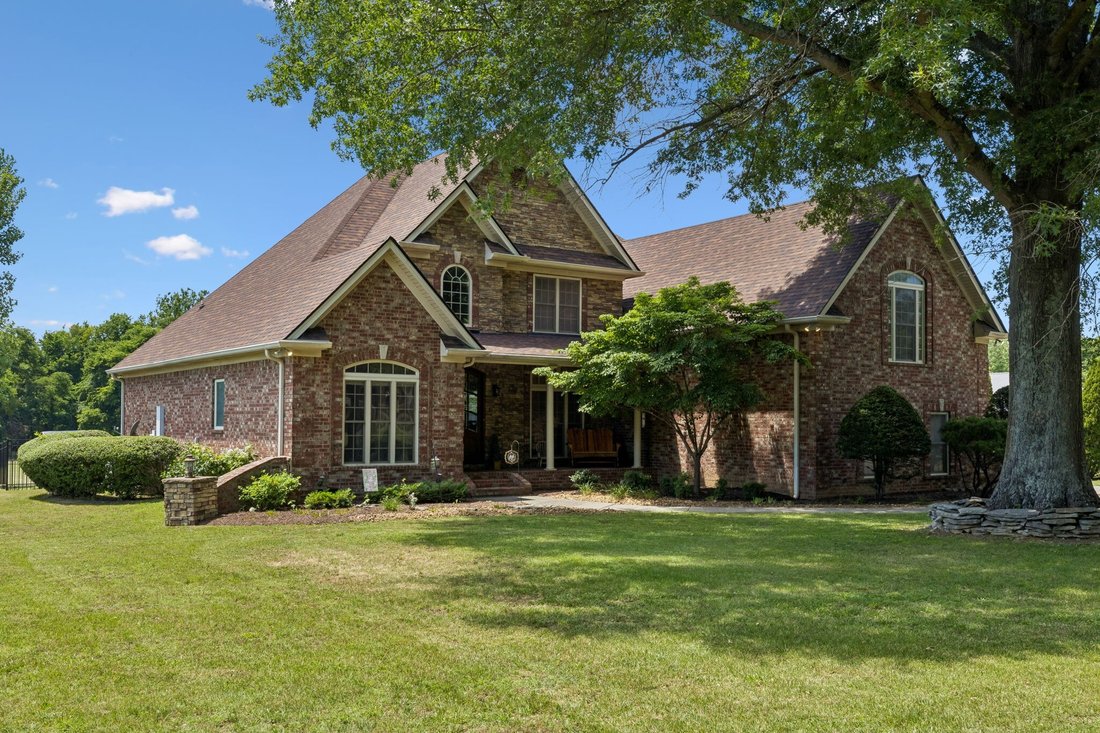 House in Hendersonville, Tennessee, United States 2 - 18125242