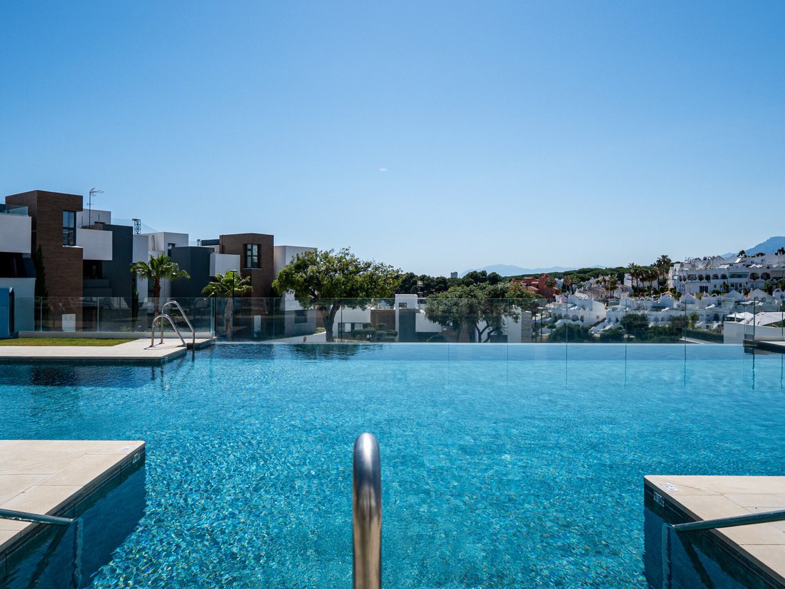 Appartamento a Puerto De Cabopino, Elviria-Cabopino, Marbella 1 - 18125236