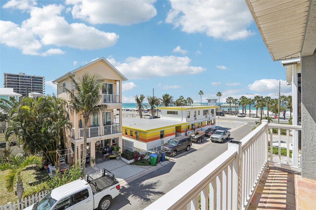 House in Treasure Island, Florida, United States 4 - 18125163