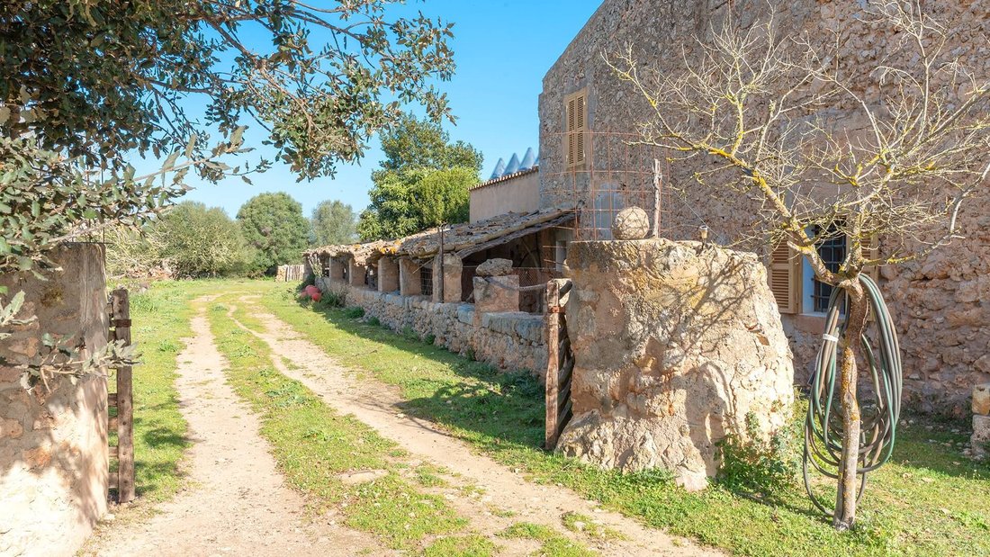 Country House in Lloret de Vistalegre, Balearic Islands, Spain 5 - 18124849