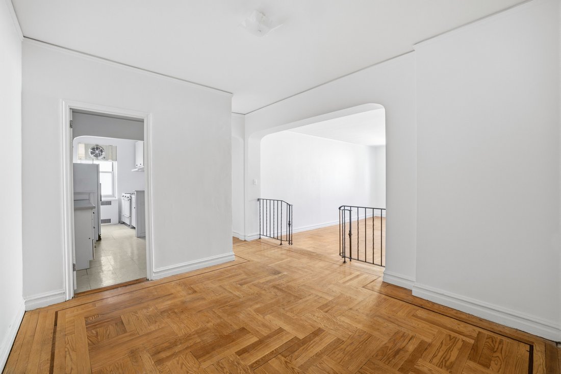 Co Op in New York, New York, United States 4 - 18124843
