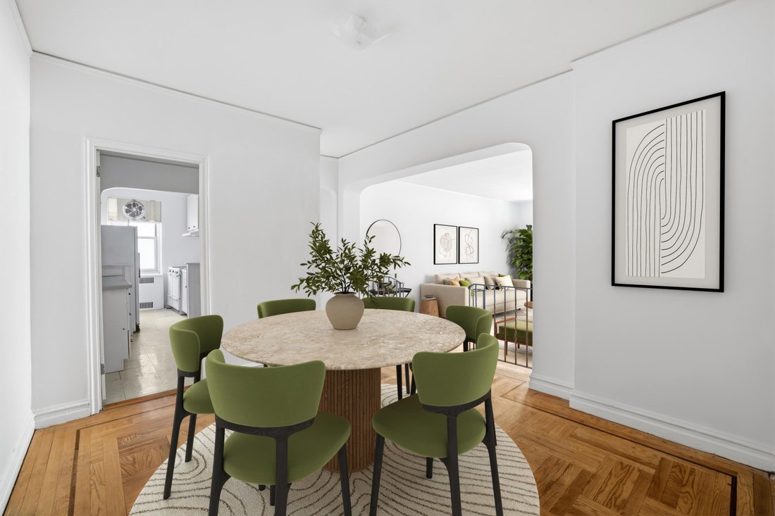 Co Op in New York, New York, United States 3 - 18124843