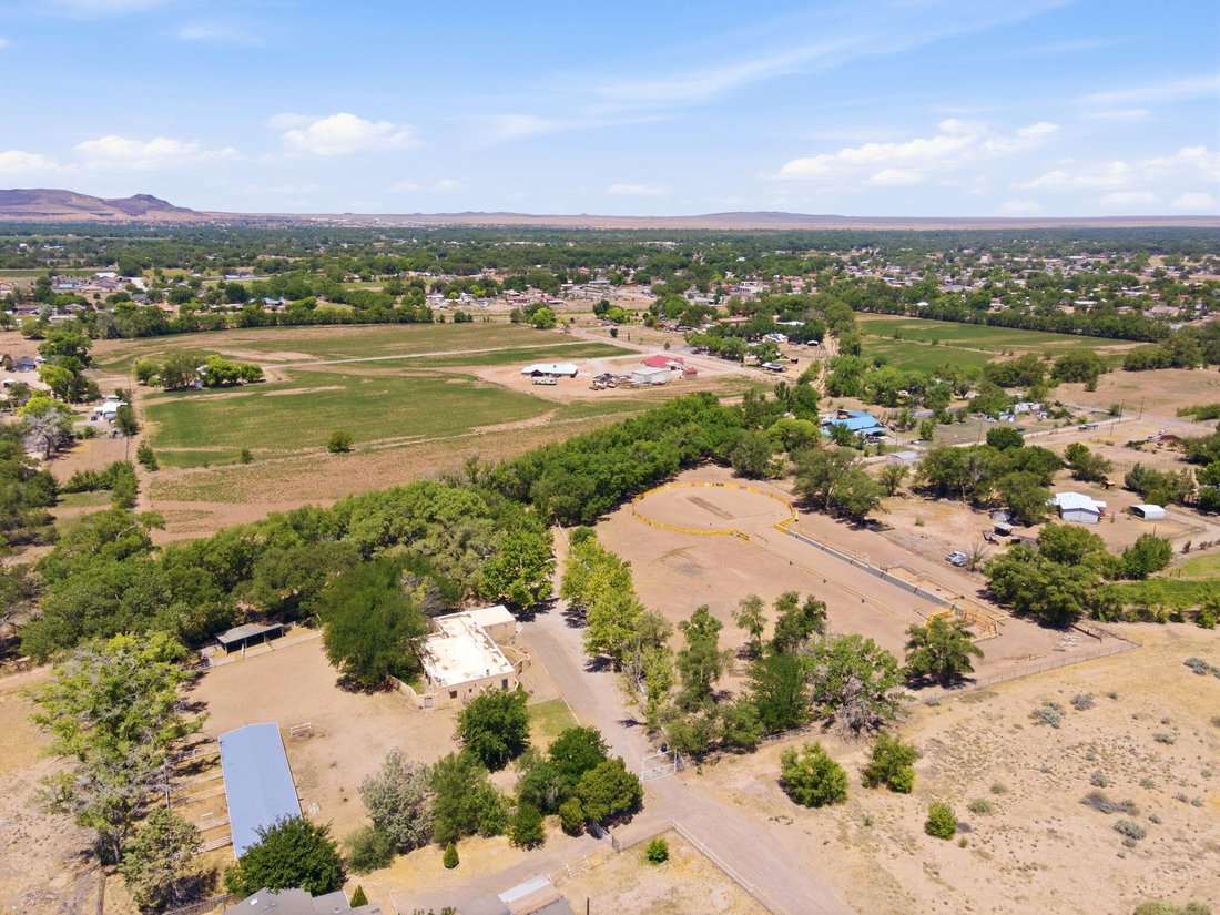 House in Los Lunas, New Mexico, United States 3 - 18124980
