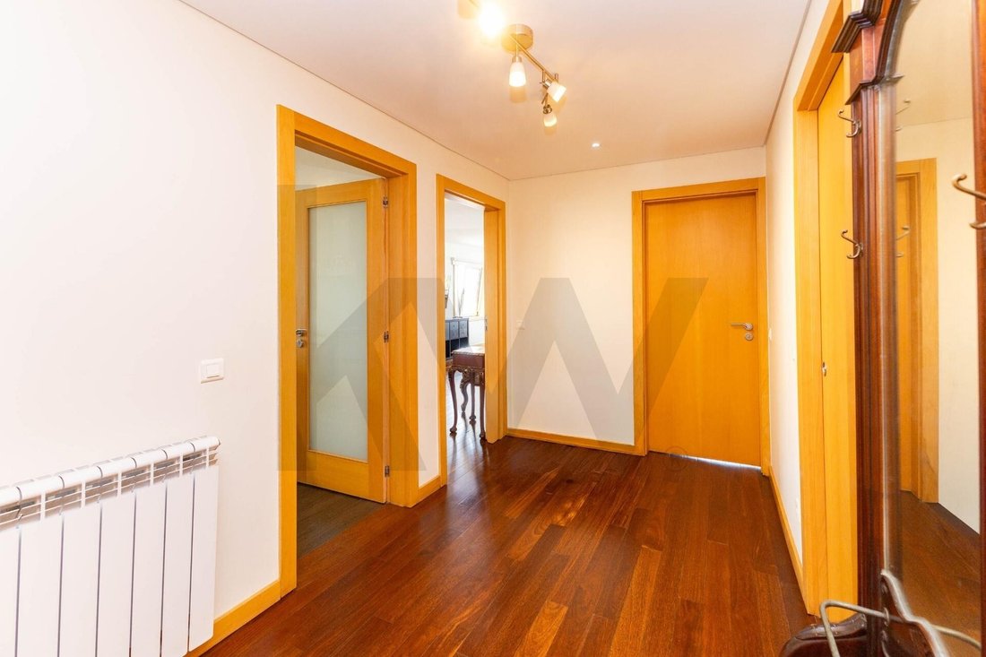 Apartment in Lordelo do Ouro e Massarelos, Porto District, Portugal 5 - 18125138