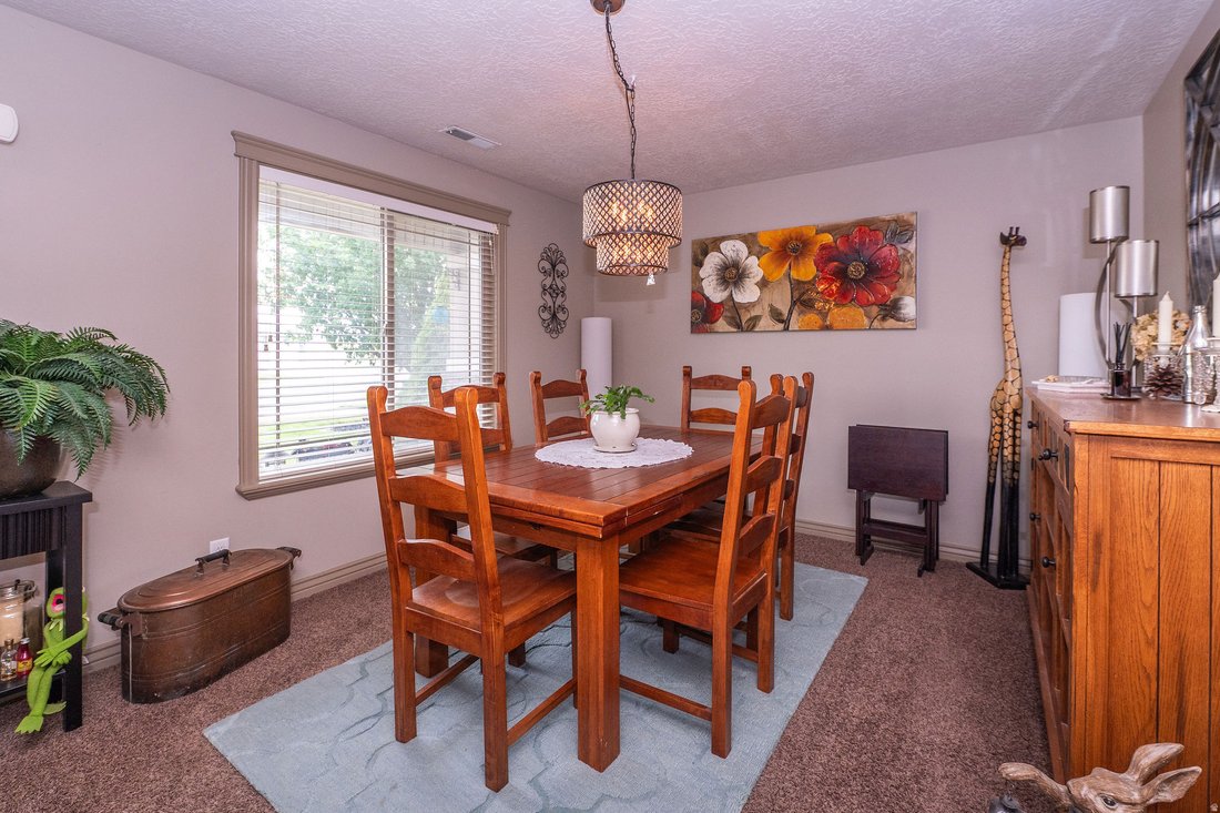 House in Farmington, Utah, United States 5 - 18124964