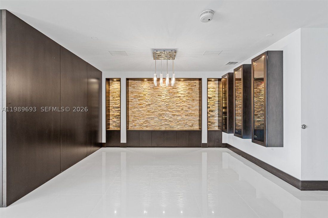 Condo in Miami, Florida, United States 3 - 17489827
