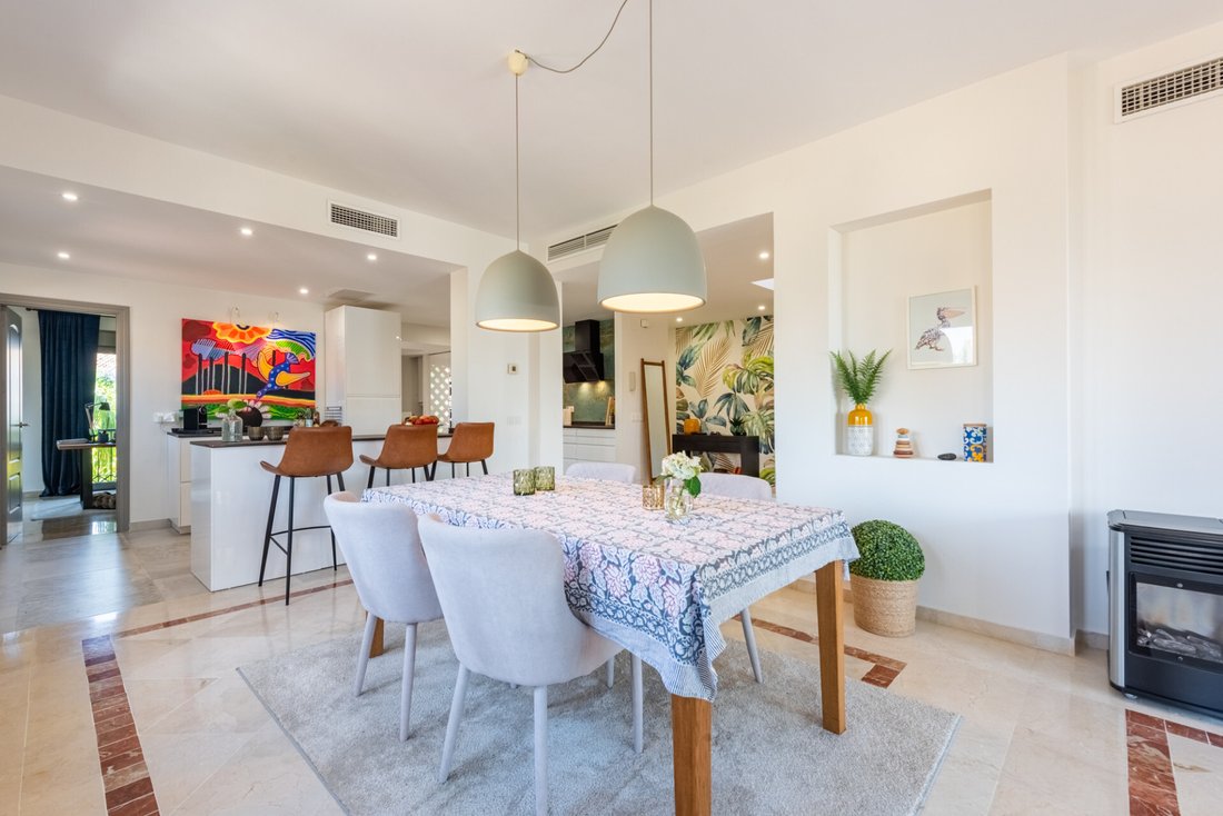 Penthouse in Estepona, Andalusia, Spain 3 - 18080127
