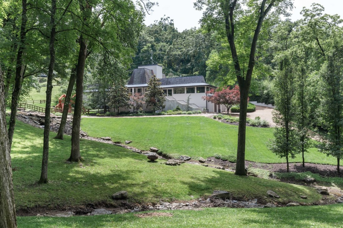 House in Forest Hills, Tennessee, United States 2 - 18125244