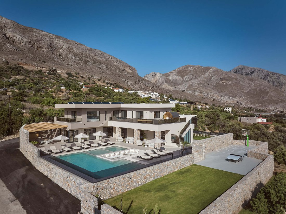 Villa in Crete, Greece 2 - 13667175