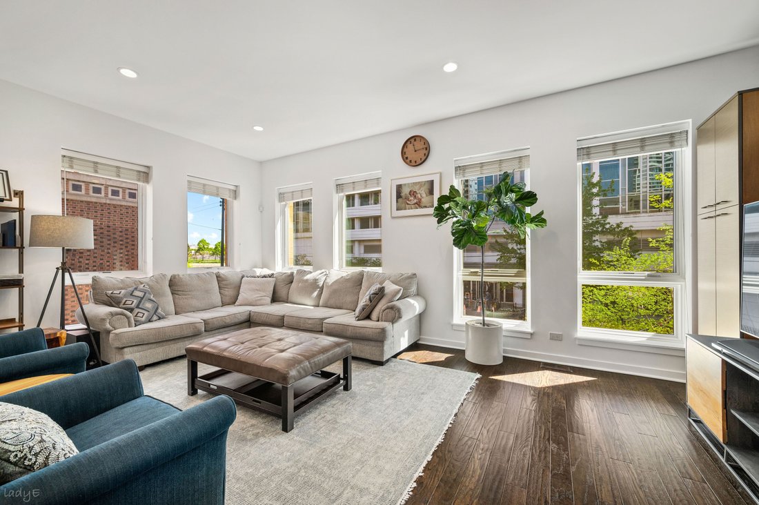 House in Chicago, Illinois, United States 3 - 18125847