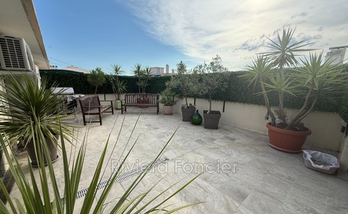 Appartement à Juan les Pins-Gallice, Antibes, France 1