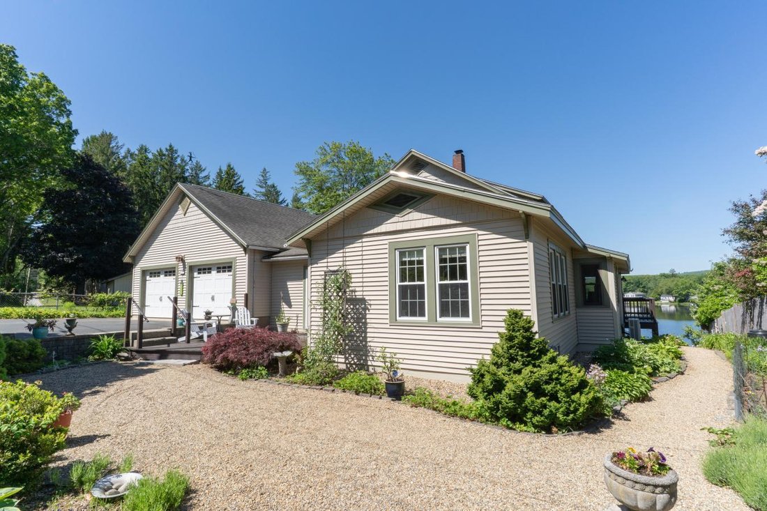 House in West Brookfield, Massachusetts, United States 2 - 18125876