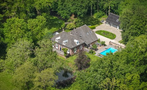 Estate in Zoelen, Gelderland, Netherlands 1