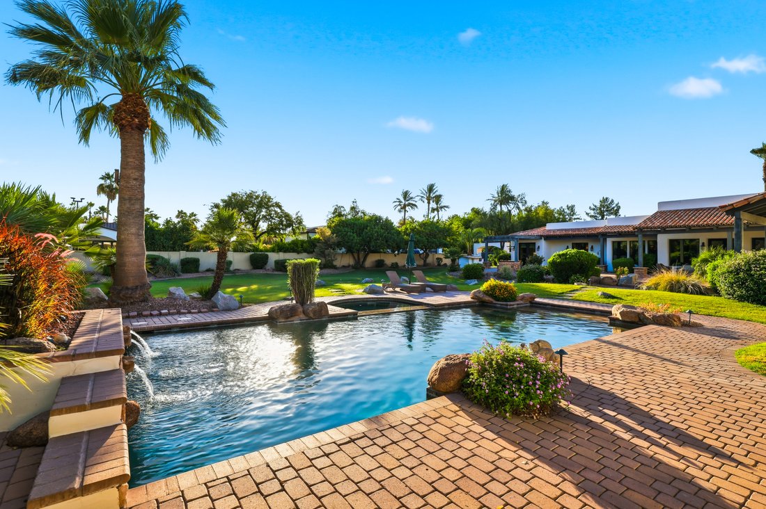 Paradise Valley, Arizona, United States 3 - 18125697