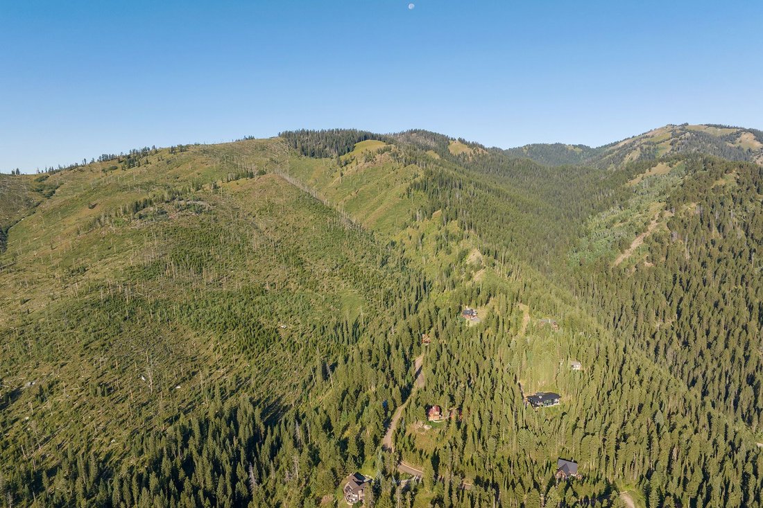 Land in Wilson, Wyoming, United States 3 - 18125842
