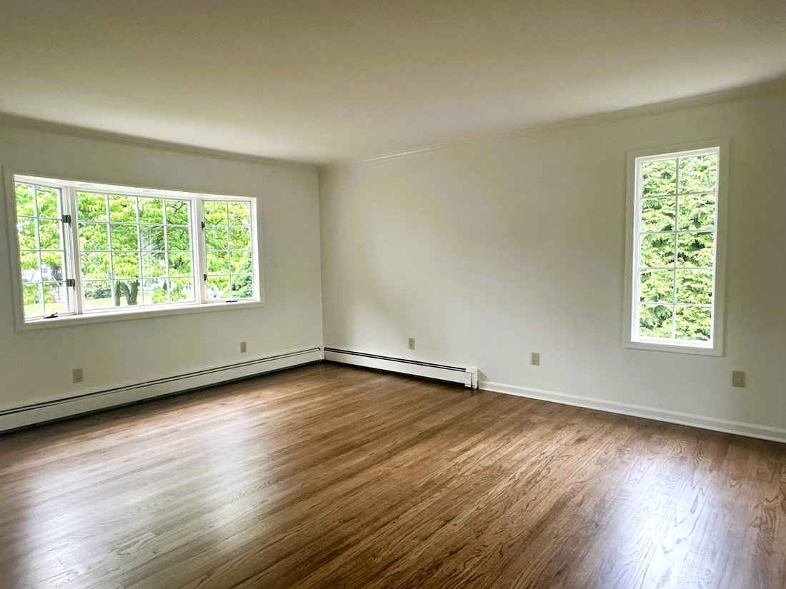 House in New Milford, New Jersey, United States 2 - 18125946