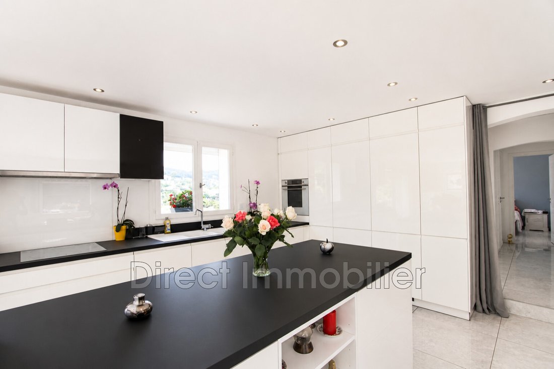 Villa in Centre, Vallauris, France 5 - 18125885