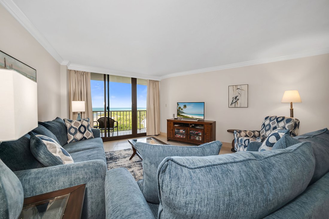 Condo in Marco Island, Florida, United States 1 - 18125845