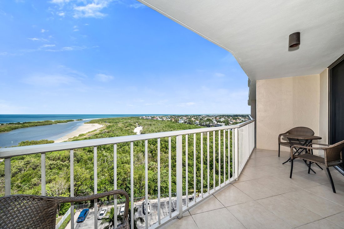 Condo in Marco Island, Florida, United States 5 - 18125845