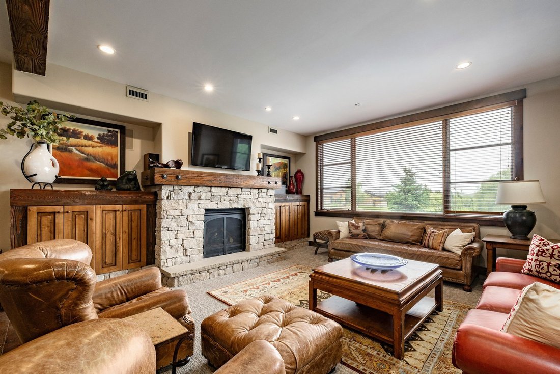 Condo in Park City, Utah, United States 5 - 18125686
