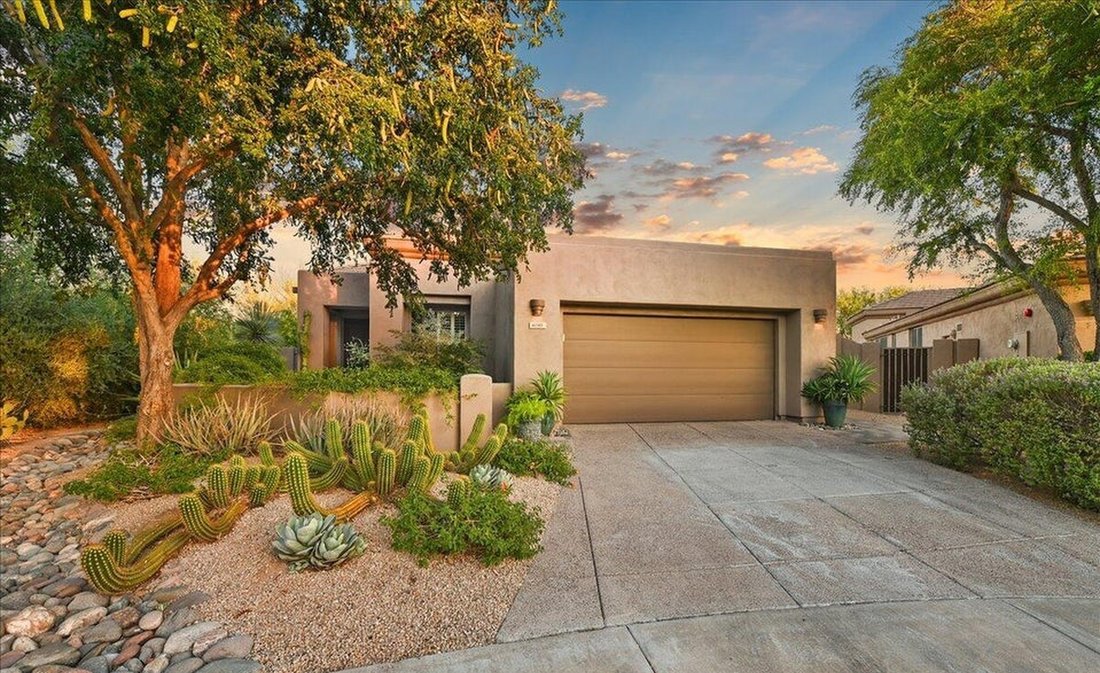 Scottsdale, Arizona, United States 2 - 18125672