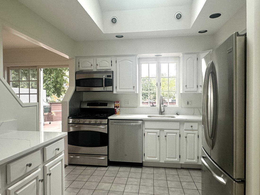 House in New Milford, New Jersey, United States 5 - 18125946