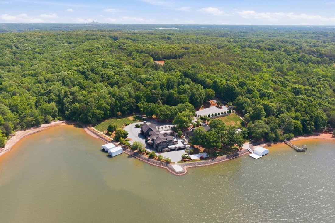House in Charlotte, North Carolina, United States 5 - 18125913