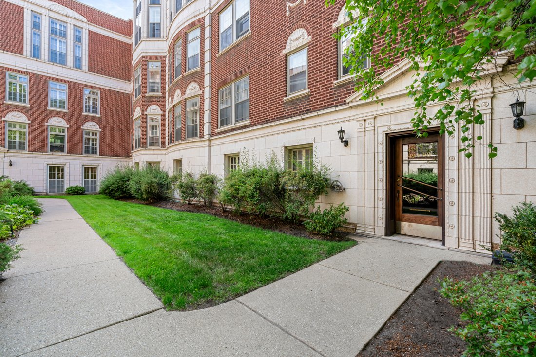 Condo in Evanston, Illinois, United States 4 - 18125841