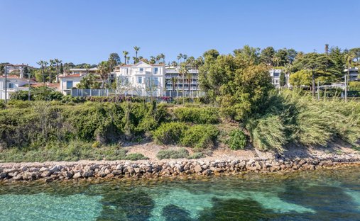 Villa in Cannes, Provence-Alpes-Côte d'Azur, France 1