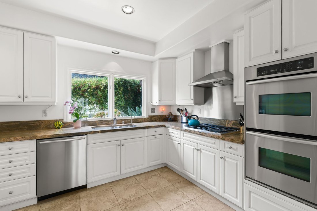 Condo in Malibu, California, United States 4 - 18125675