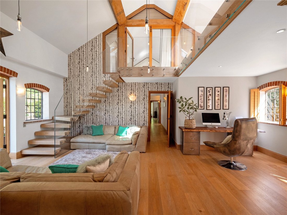 Casa en Effingham, Inglaterra 3 - 18125892