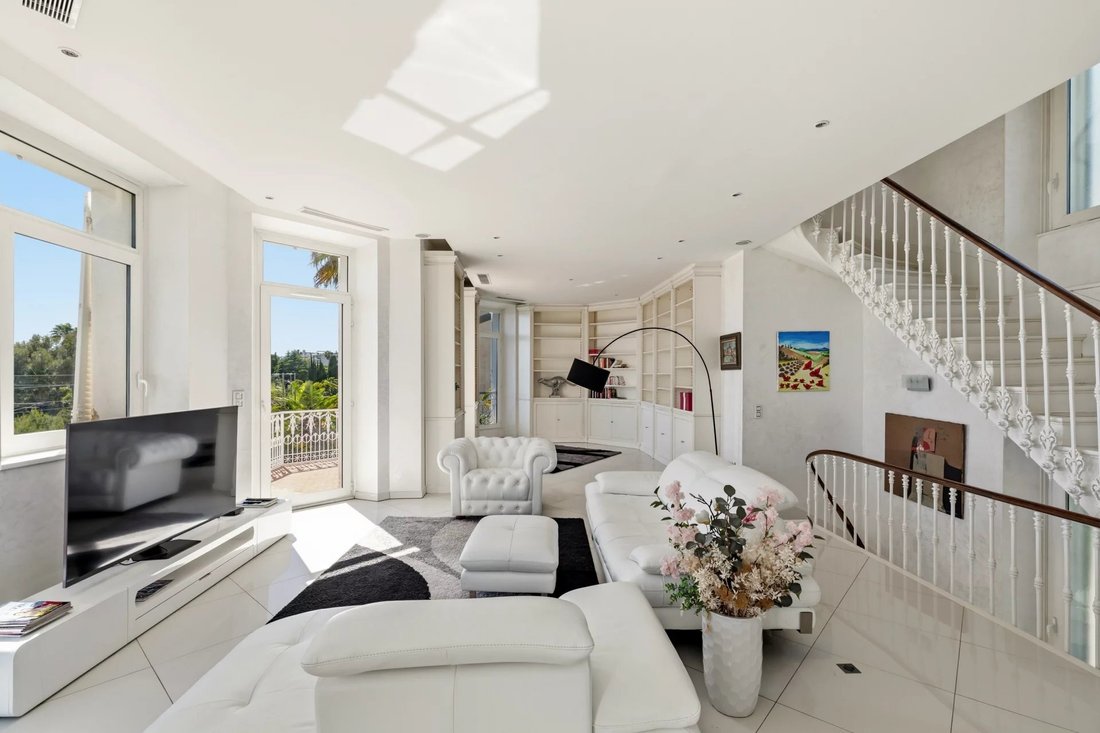Villa in Cannes, Provence-Alpes-Côte d'Azur, France 5 - 18125575