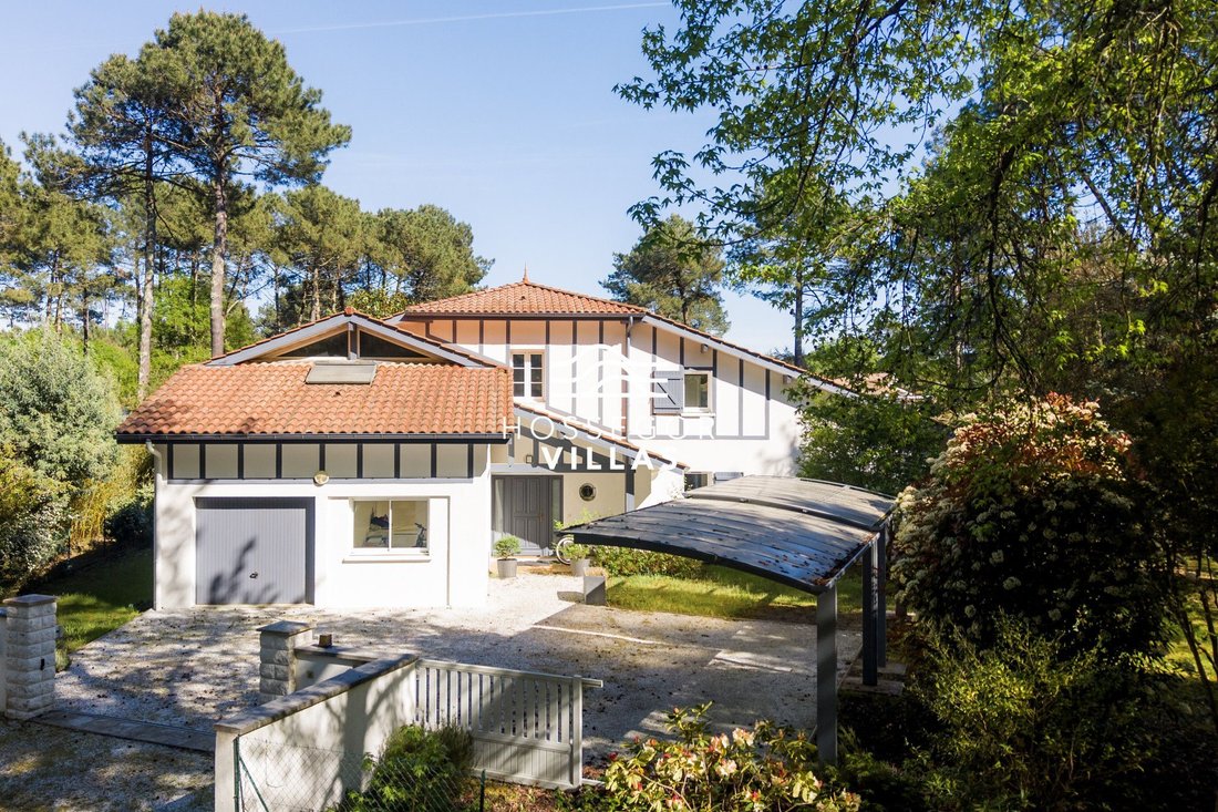 Villa in Seignosse, Nouvelle-Aquitaine, France 1 - 18125629