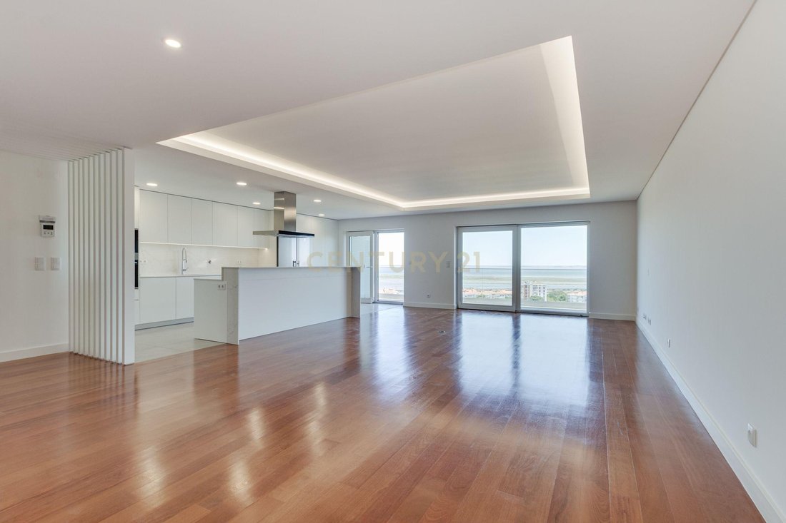 Apartment in Santa Iria de Azoia, Sao Joao da Talha e Bobadela, Lisbon, Portugal 3 - 13410751