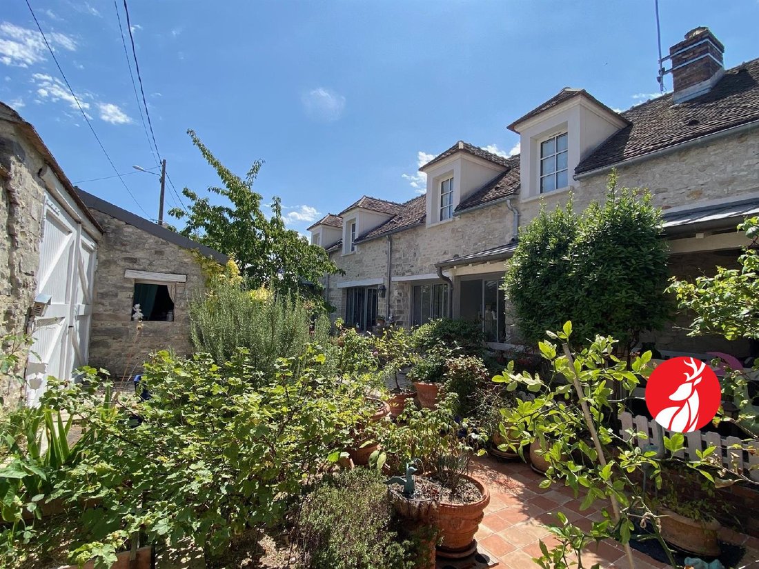 House in Acheres-la-Foret, Ile-de-France, France 1 - 18125590