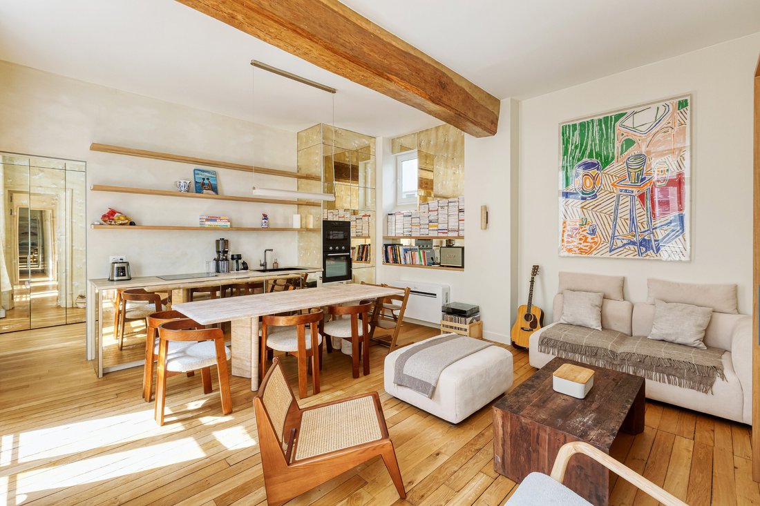 Apartment in Saint Gervais, Paris 4e Arrondissement, Paris 2 - 18125652