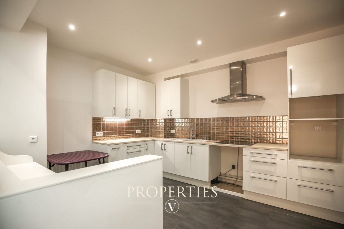 House in Vincennes, Ile-de-France, France 5 - 18125638