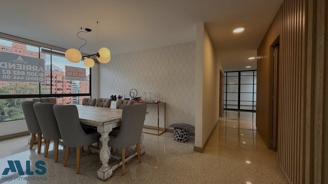 Apartment in Medellín, Antioquia, Colombia 2 - 18125864