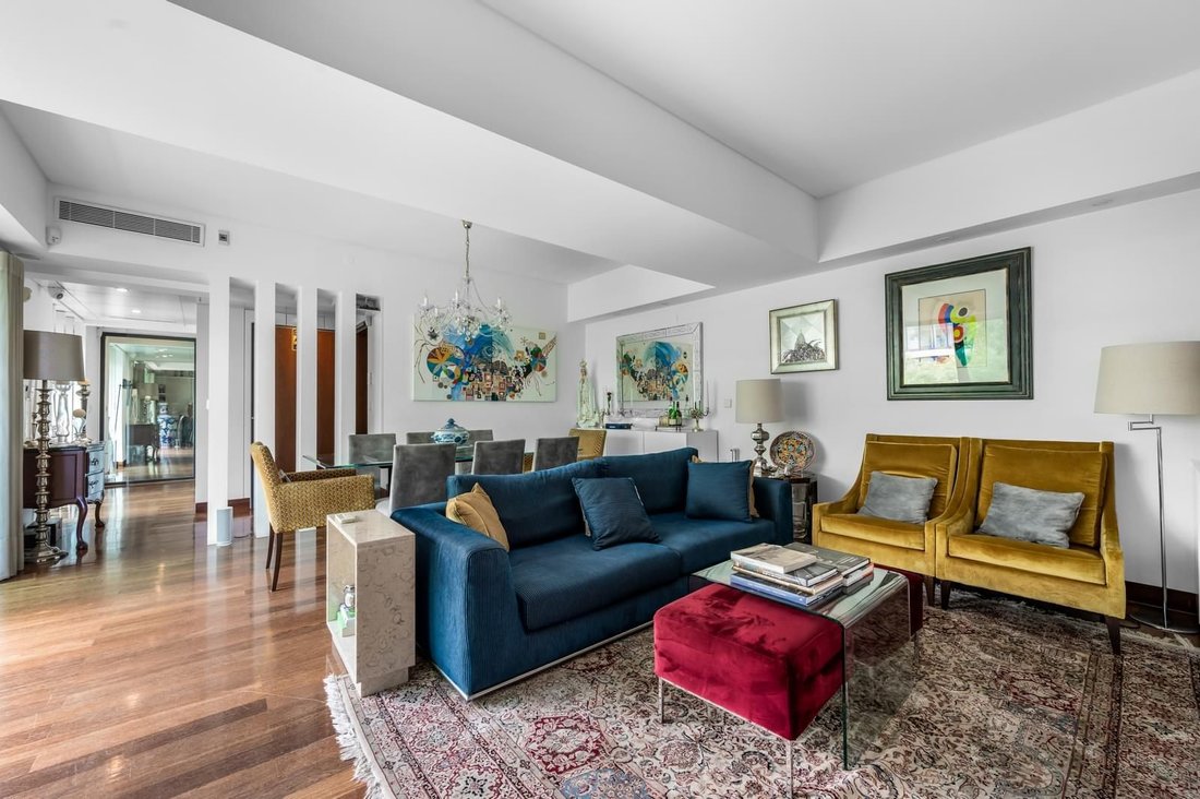 Apartment in Avenidas Novas, Lisbon, Portugal 5 - 18126163