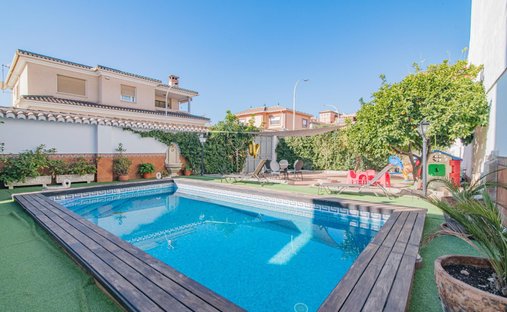 Villa in Maracena, Andalusia, Spain 1