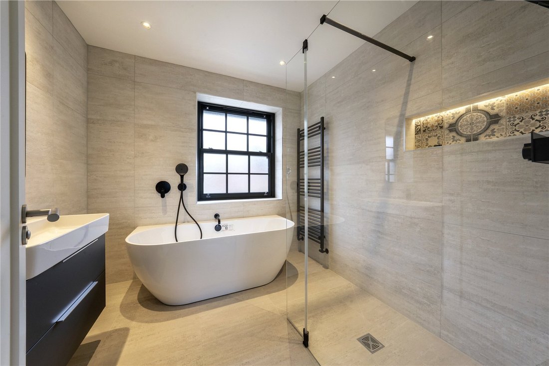 House in Prinsted, England 3 - 18125643