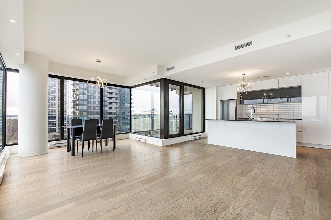 Condo in Montréal, Quebec, Canada 4 - 17675724