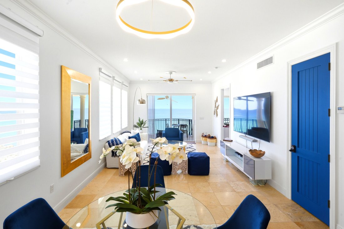 Condo in George Town, George Town, Cayman Islands 5 - 18125707