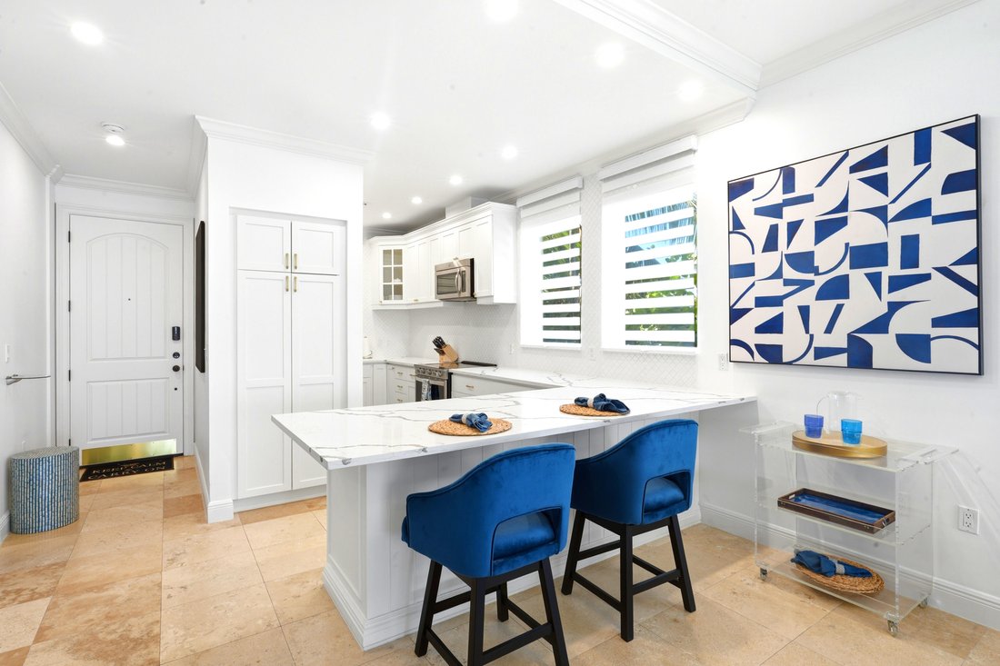 Condo in George Town, George Town, Cayman Islands 3 - 18125707