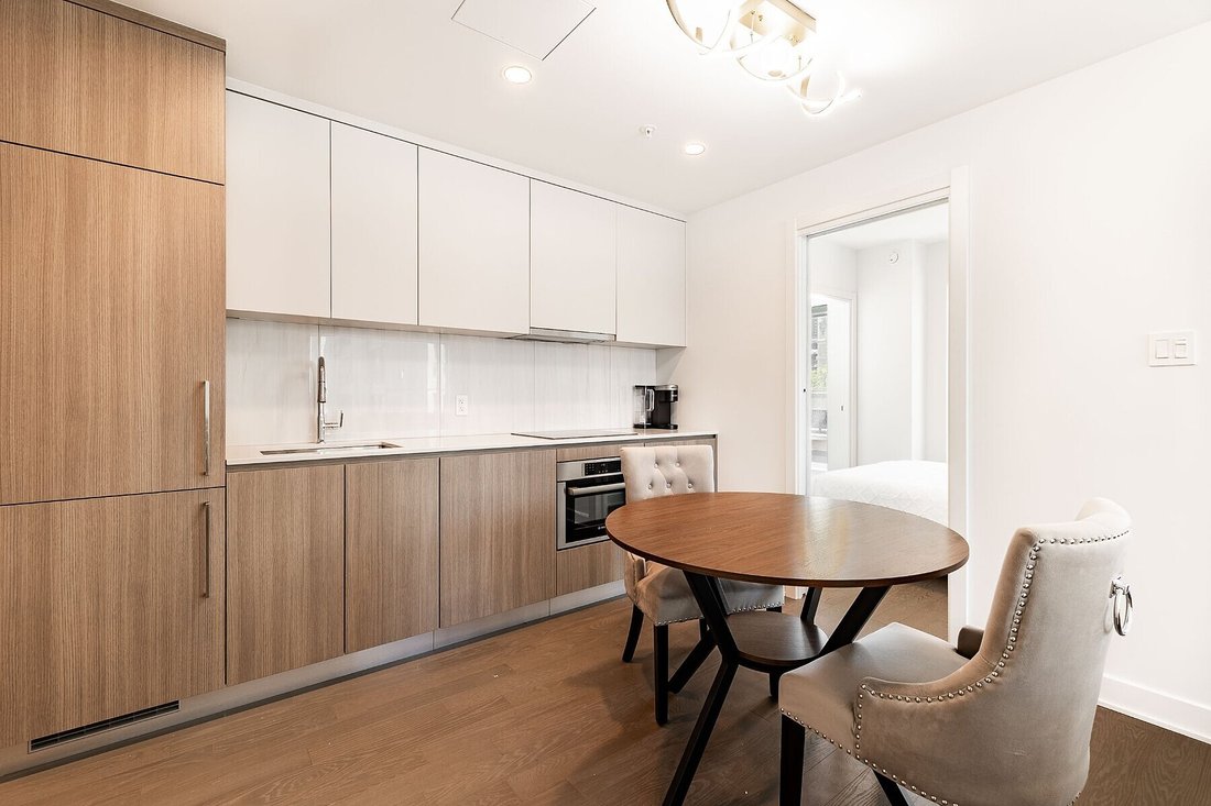 Condo in Montreal, Quebec, Canada 4 - 18125712
